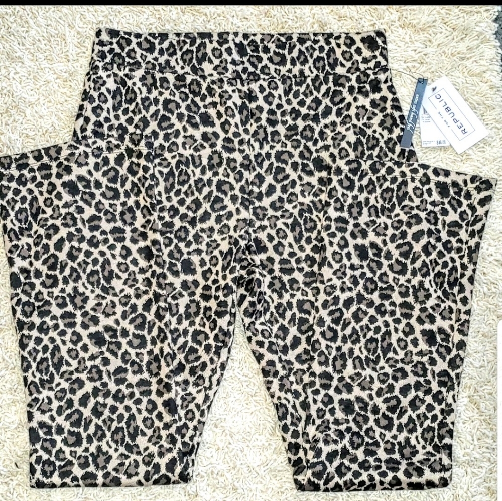 NWT For the republic leopard print pants